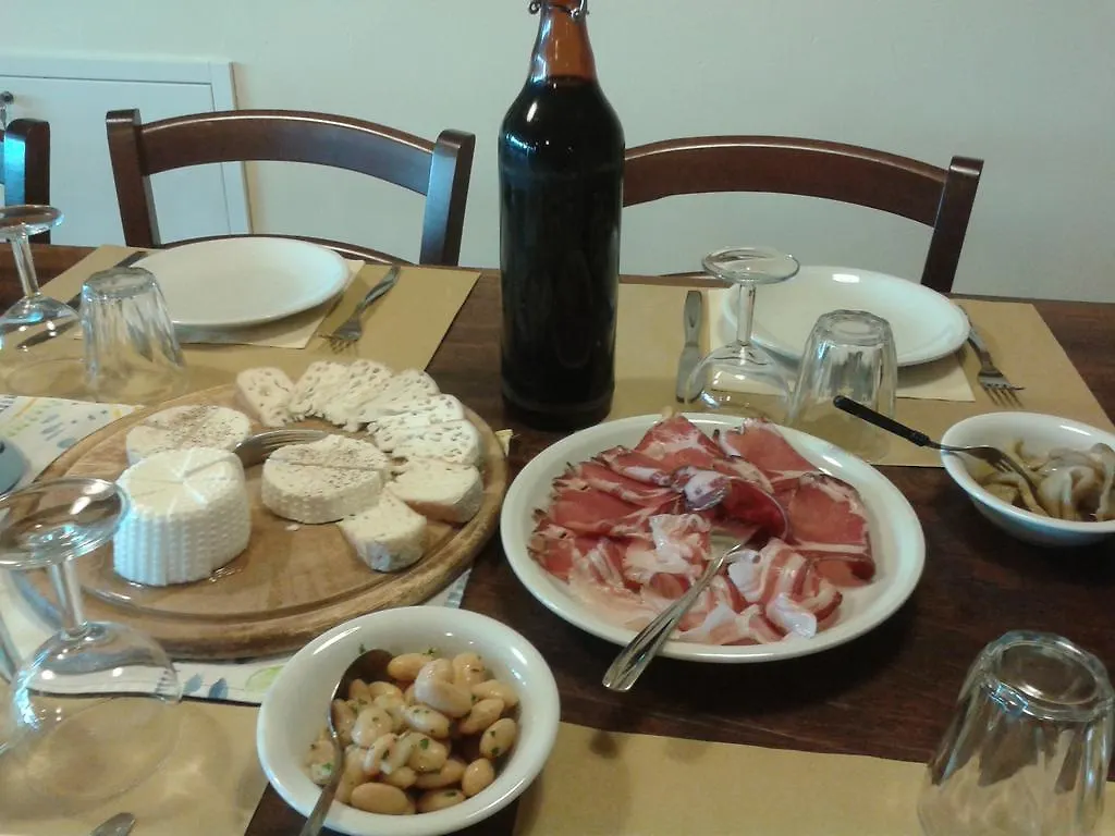 Vakantieboerderij Agriturismo Villa Brugolta Lavena Ponte Tresa Italië