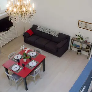 Nostromondo Ciancaleoni Palace Rom